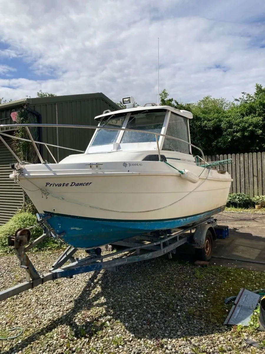 Merry Fisher 530 T Boat - 2002 - Image 1