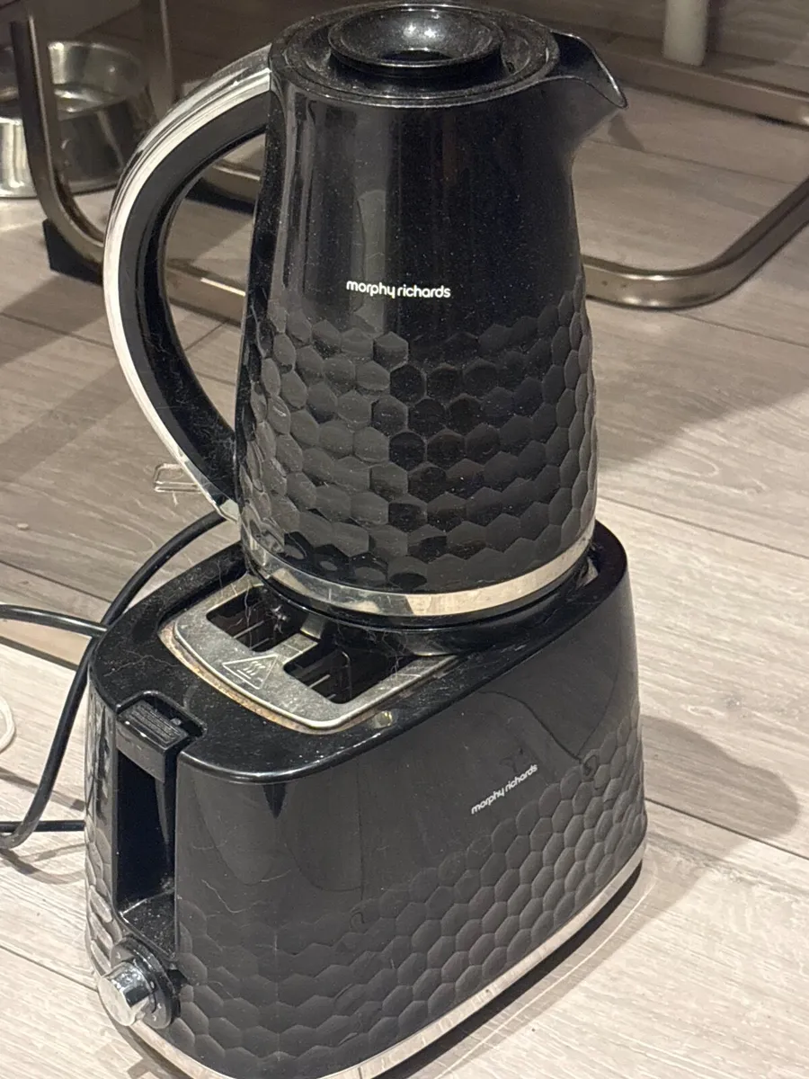 Kettle and toaster