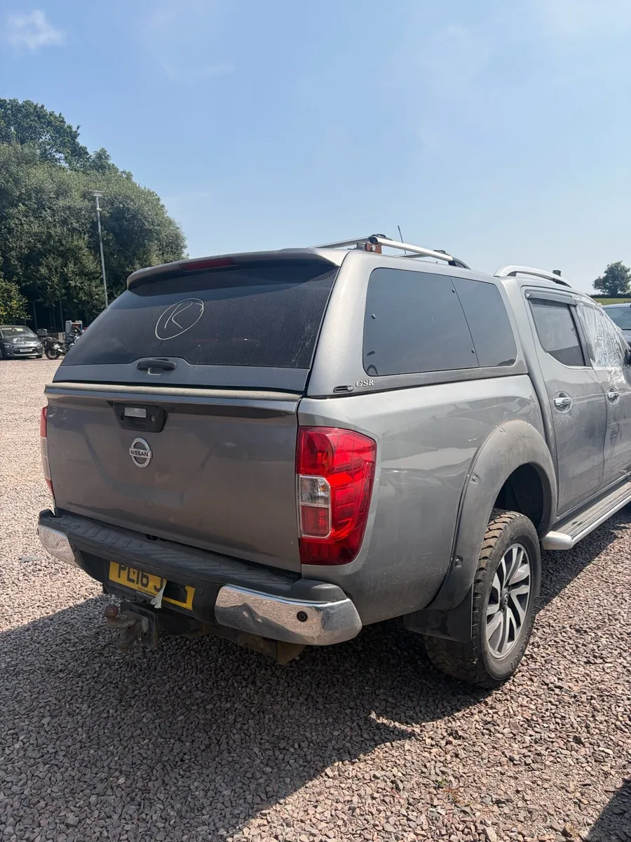 Navara np300 truckman canopy - Image 2