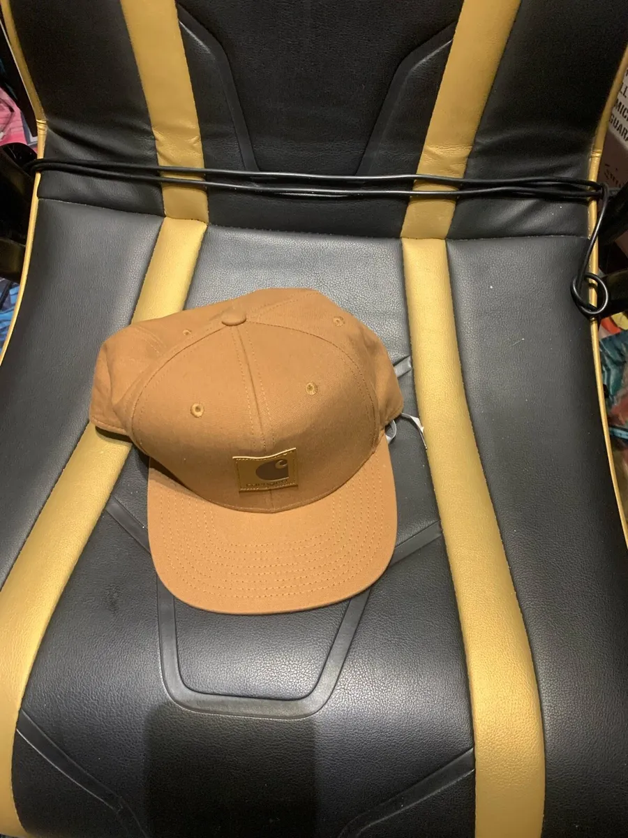 Carhartt hat new - Image 3
