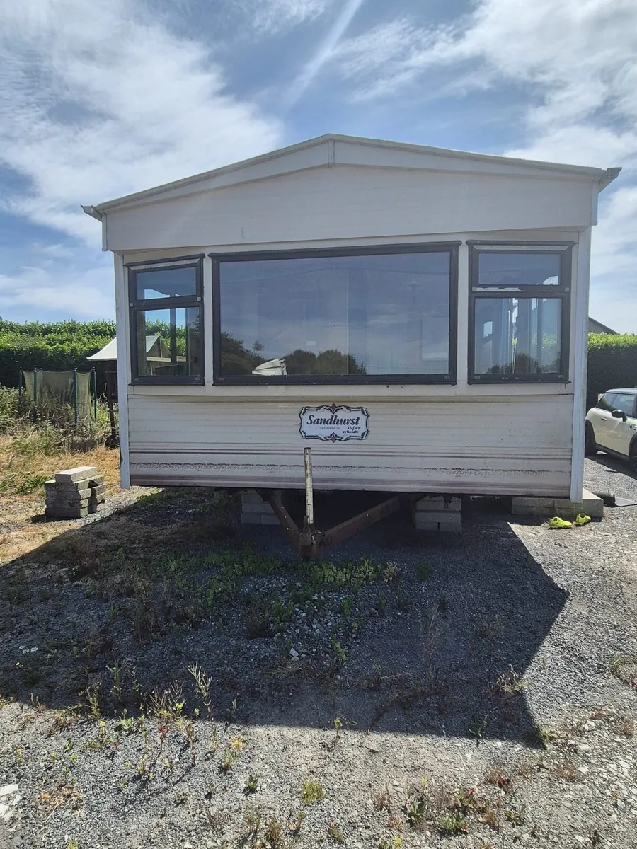 Sandhurst 3 bed mobile - Image 1