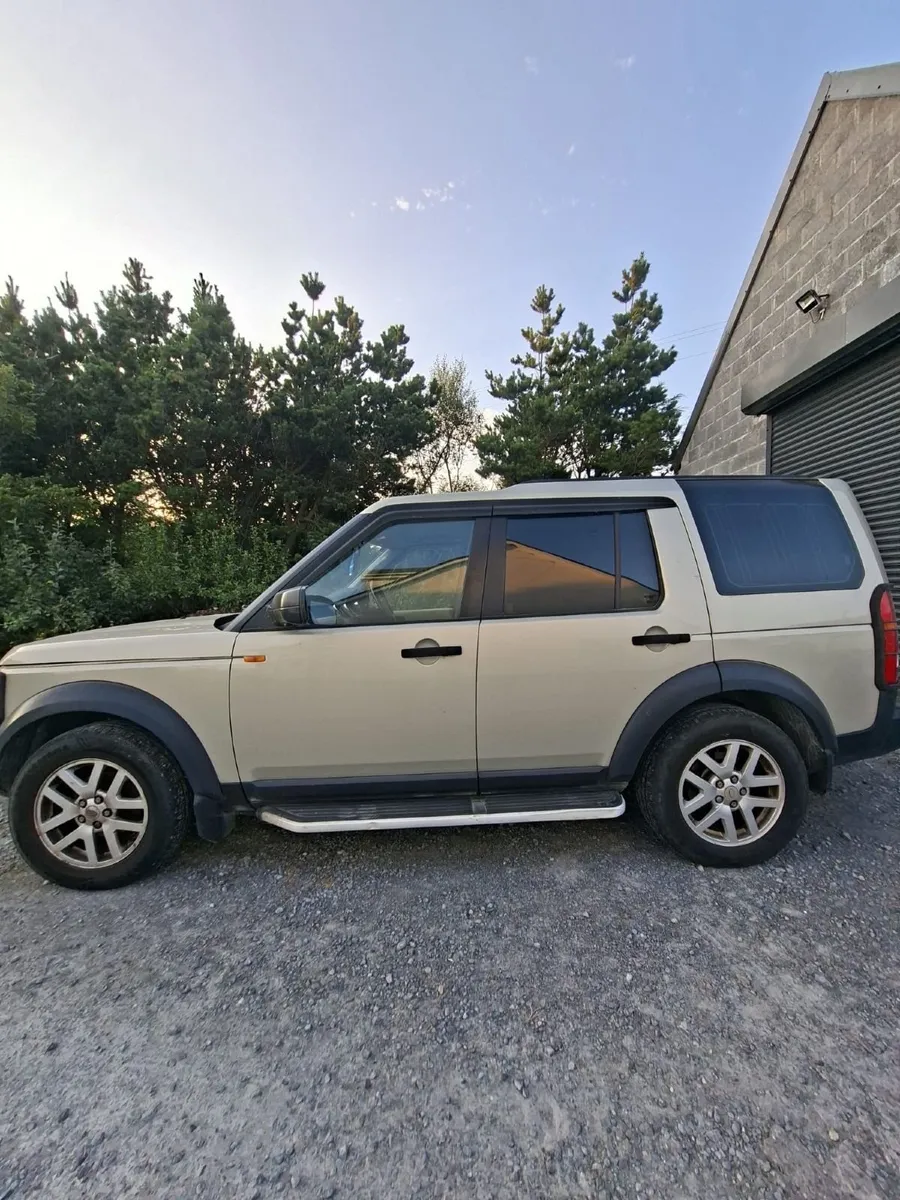 Land Rover Discovery 2008 - Image 2