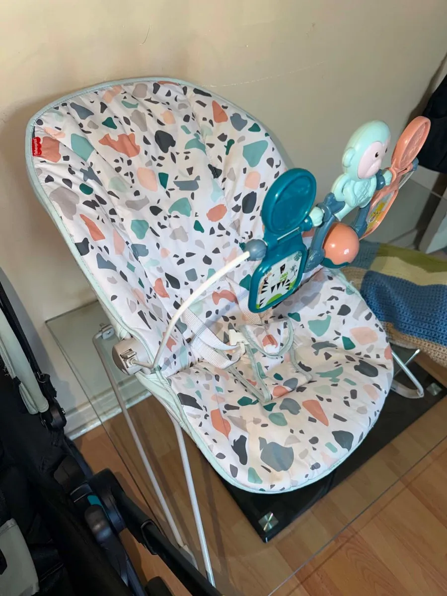 Fisherprice Bouncer - Image 3