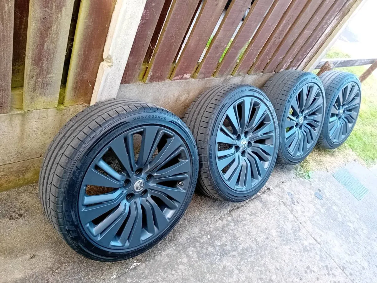 Insignia 20 inch elite alloys - Image 3
