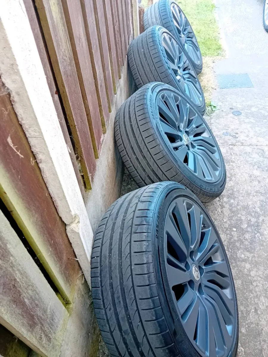 Insignia 20 inch elite alloys - Image 4