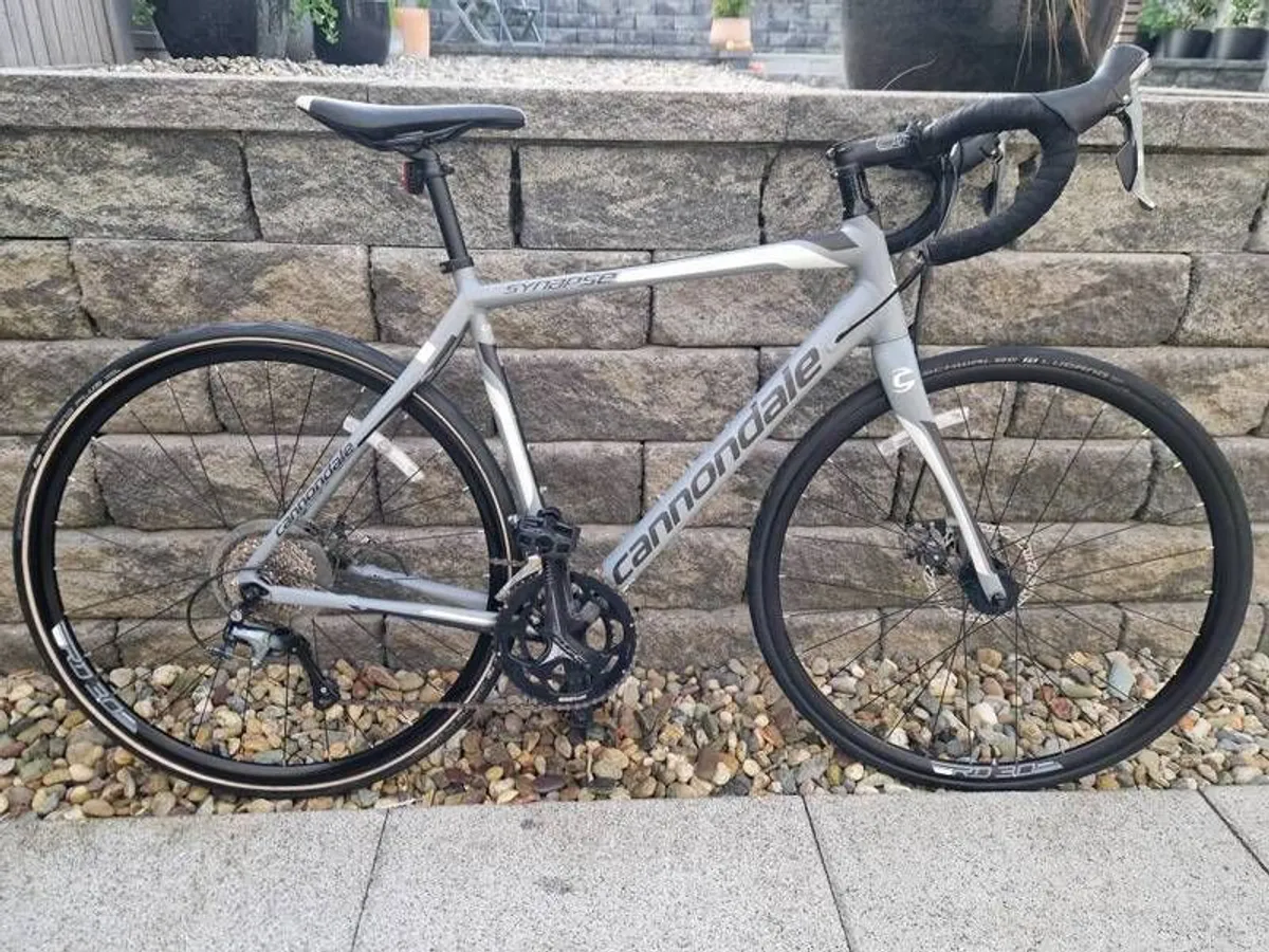 Cannondale road bike - Image 2