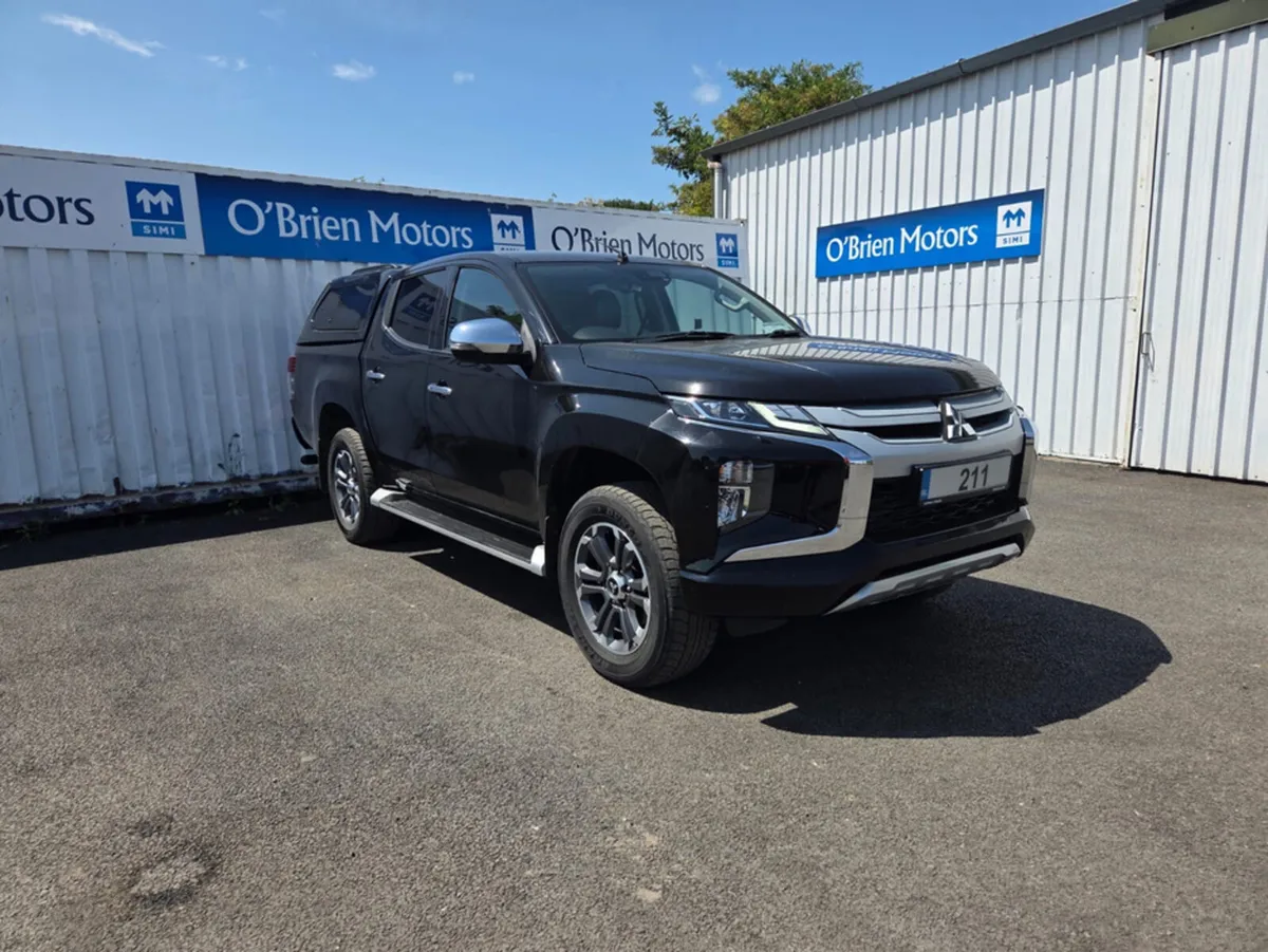 Mitsubishi L200 BARBARIAN DI-D AUTO DCB - Image 1