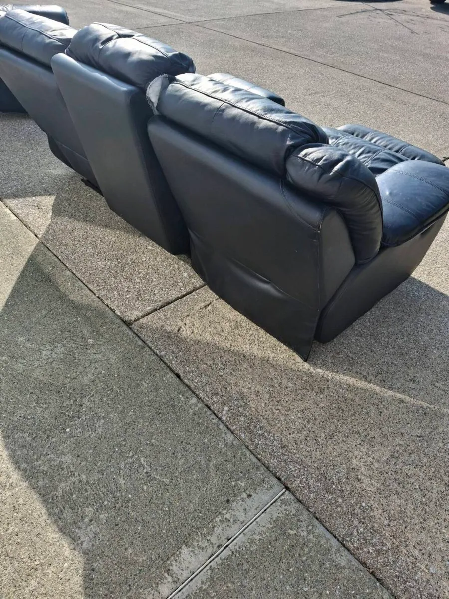Black leather sofas 3+2+1**FULL SET** - Image 4