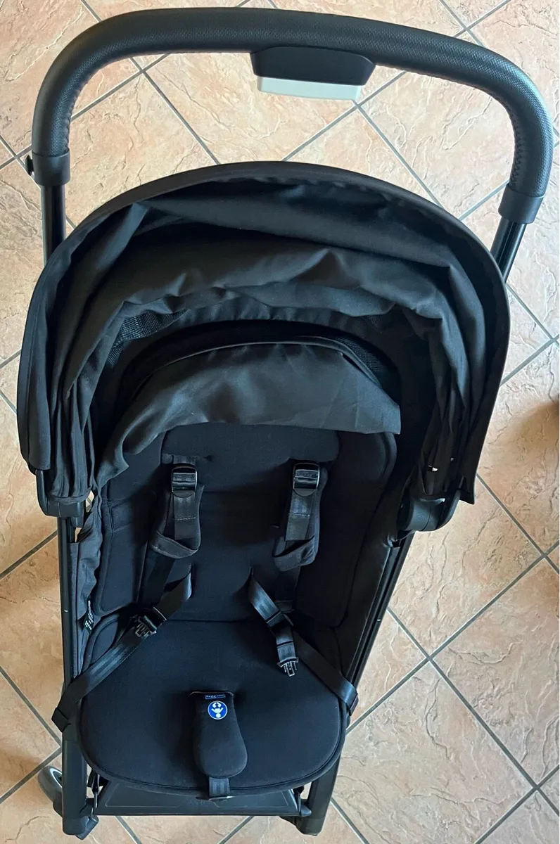 Stroller - Image 1