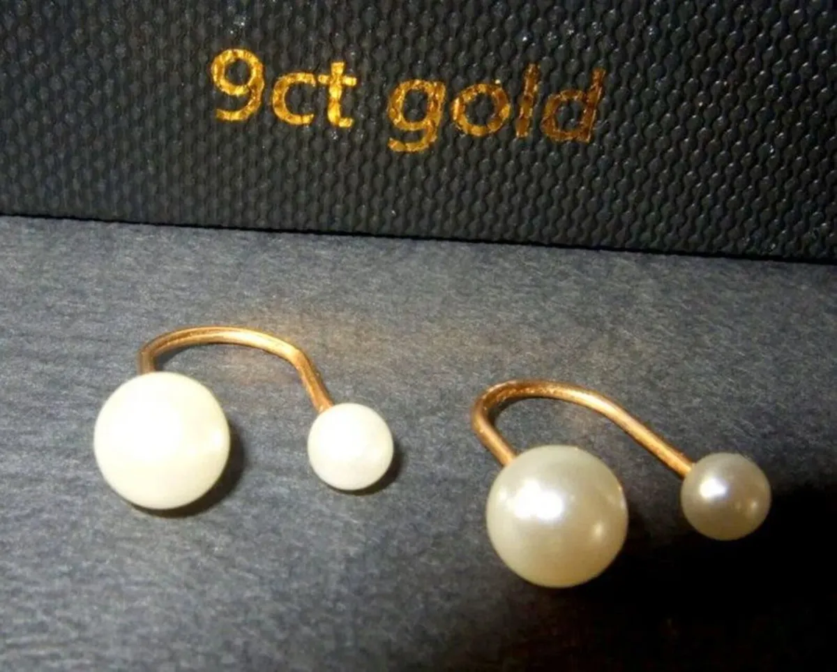 Vintage 9ct Gold & Pearl Double-Stud Hoop Earrings - Image 2