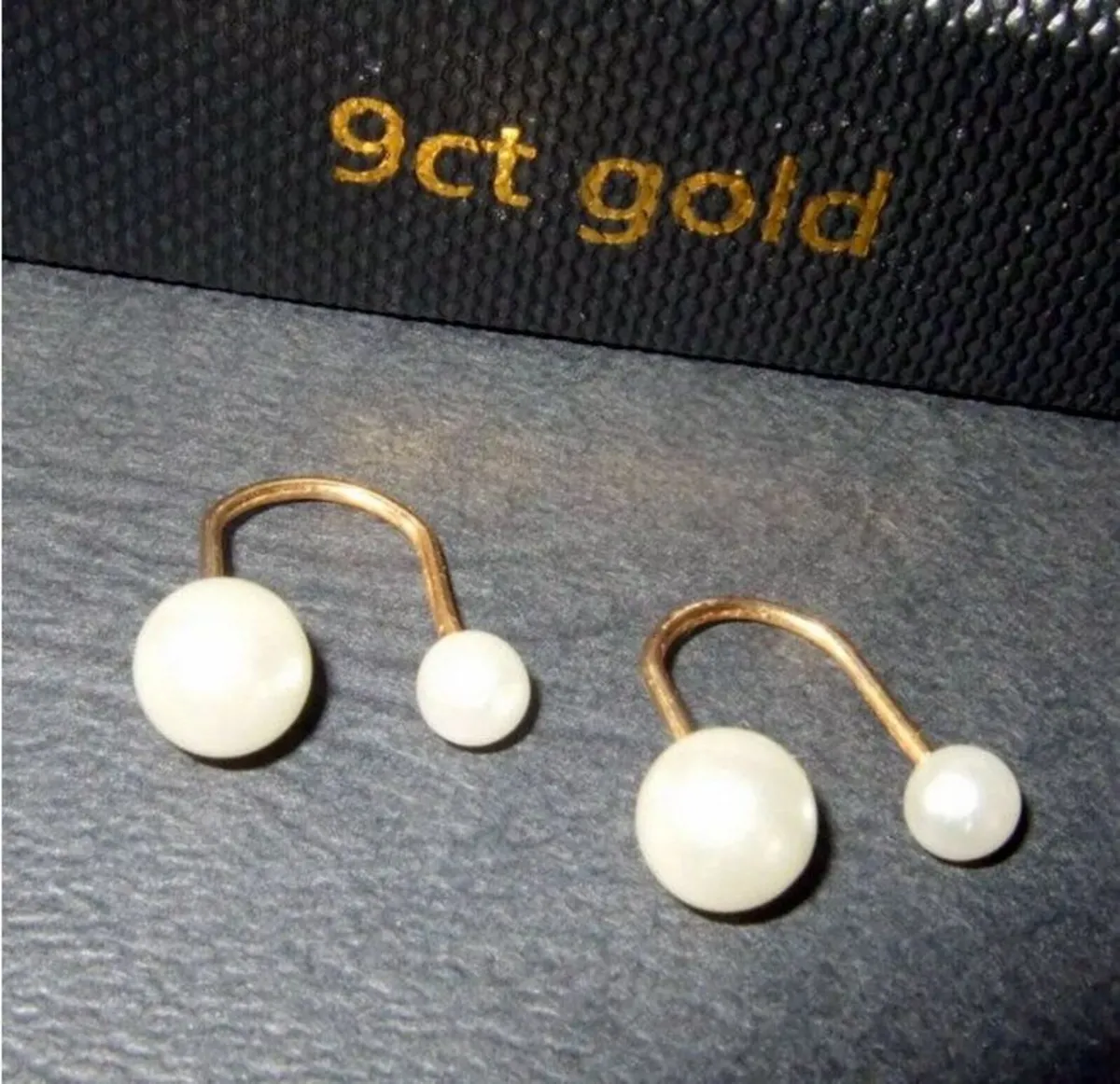 Vintage 9ct Gold & Pearl Double-Stud Hoop Earrings - Image 3