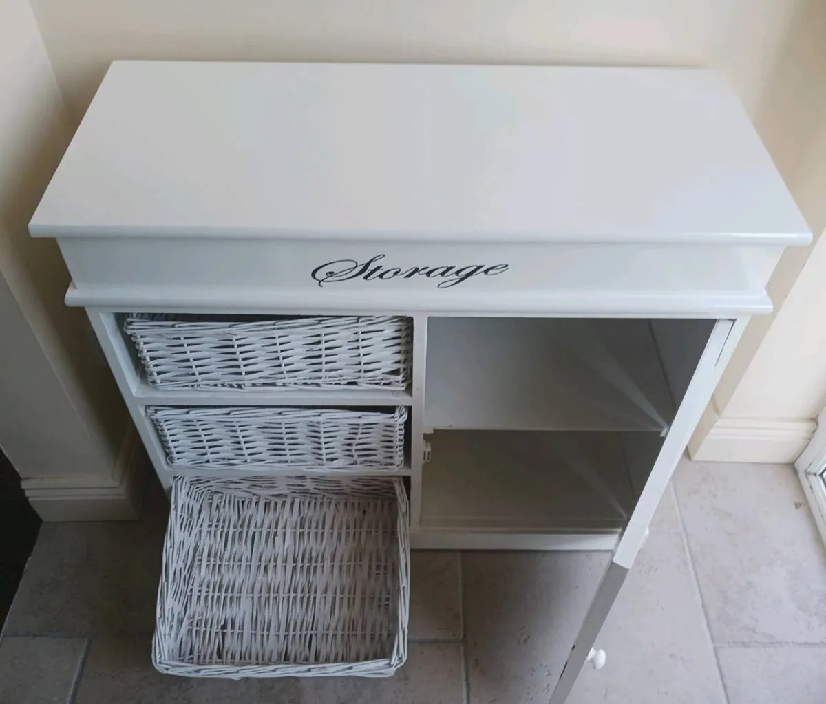 Bathroom press - Image 3