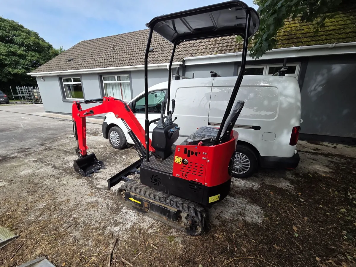 2025 JPC HT12 Mini Digger/Excavator - Image 3