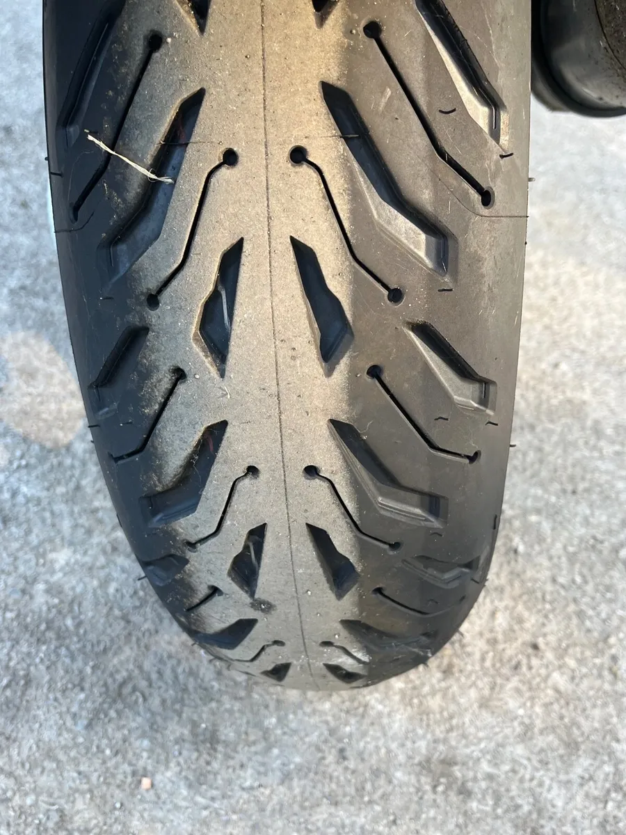BMW K 1200 GT 2008 - Image 1