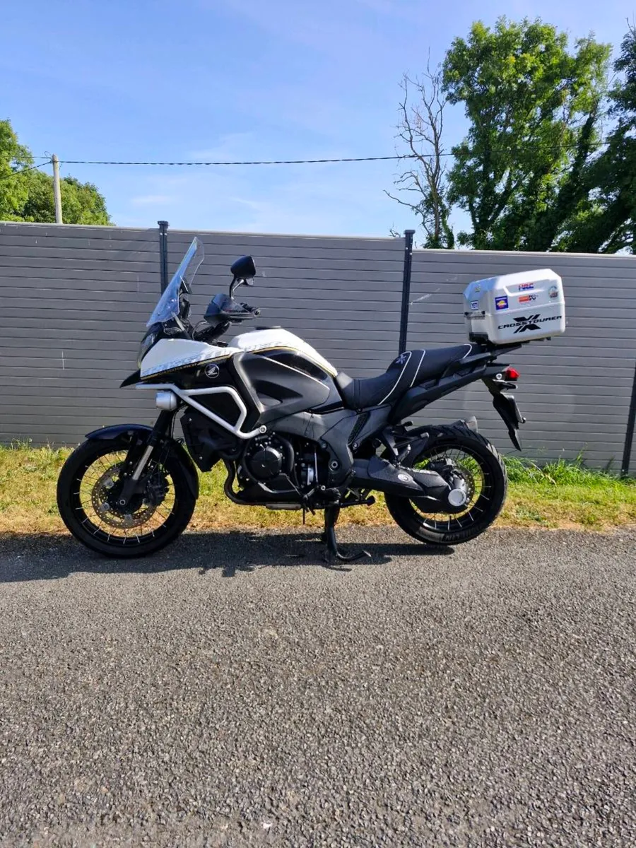 2017 Honda VFR1200X Crosstourer - Image 2
