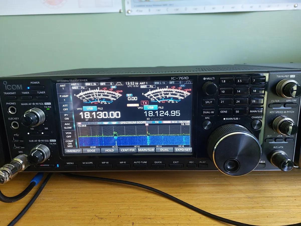 For Sale: ICOM 7610 + ACOM 1000 Amplifier MK2 - Image 4