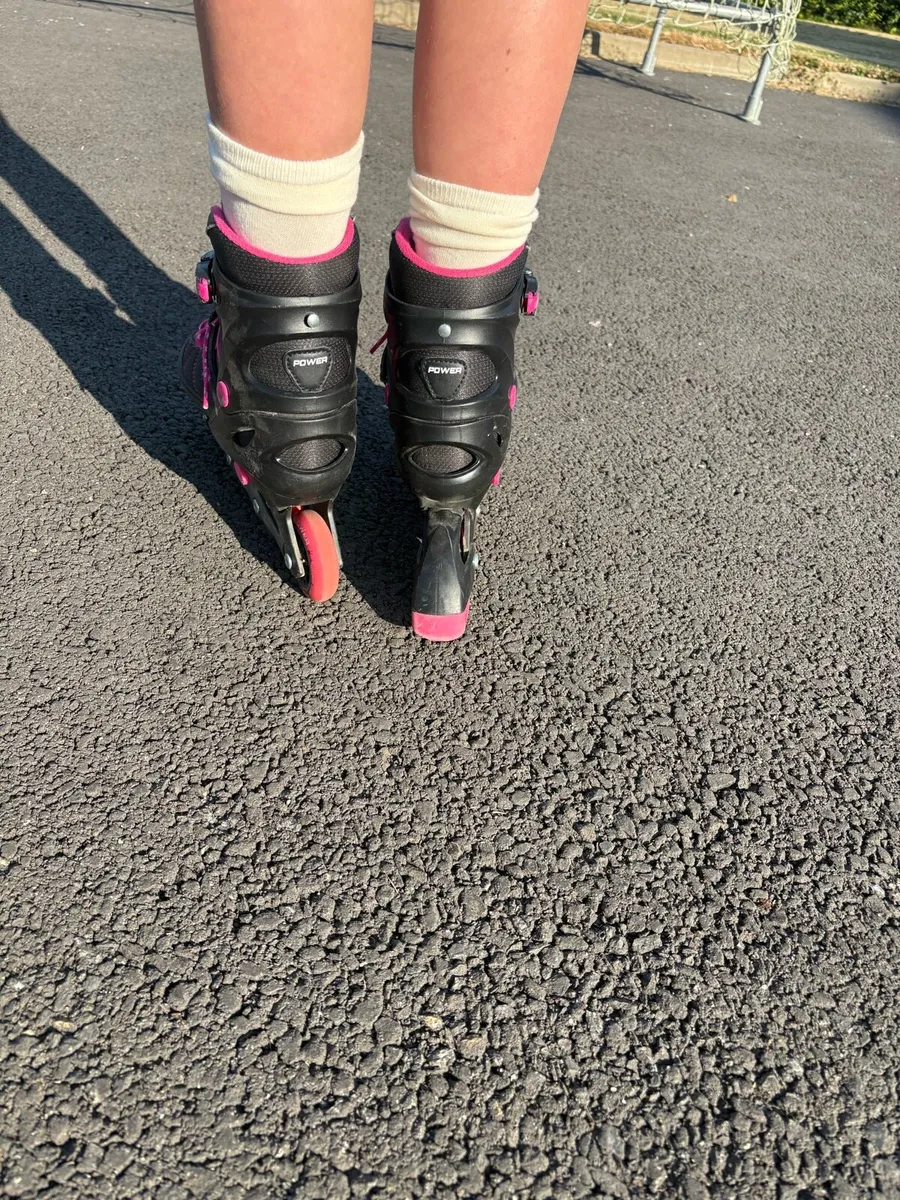 Roller Blades - Image 4