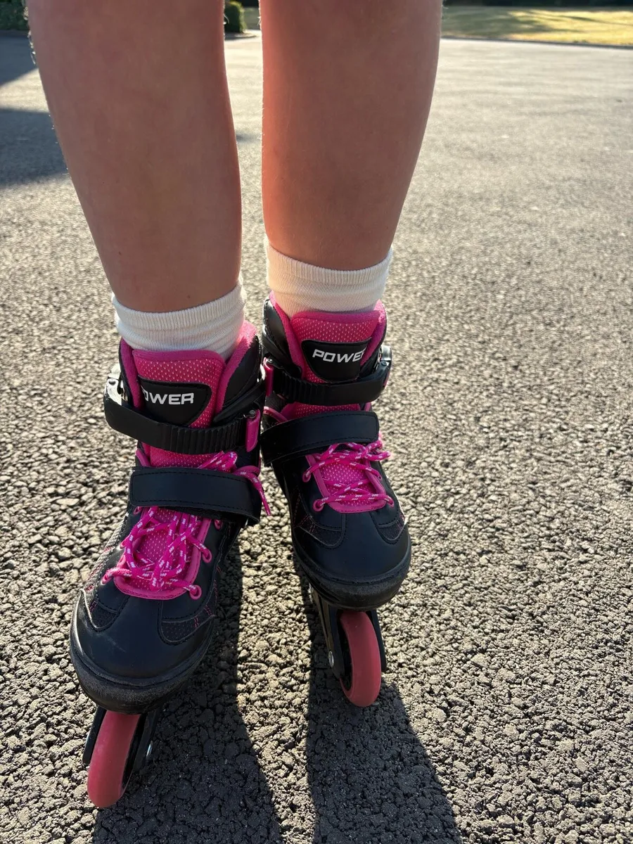 Roller Blades - Image 3