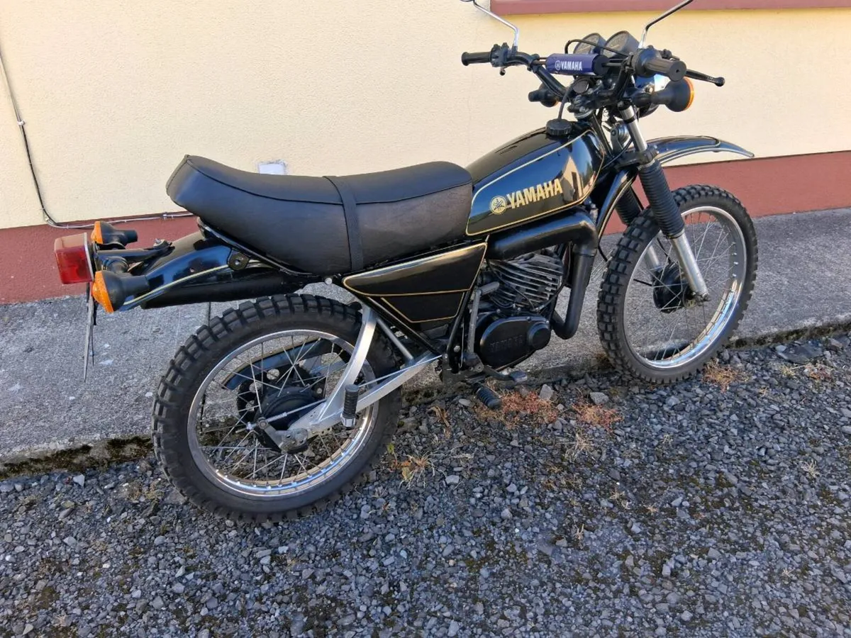 1982 Yamaha DT 175 - Image 3