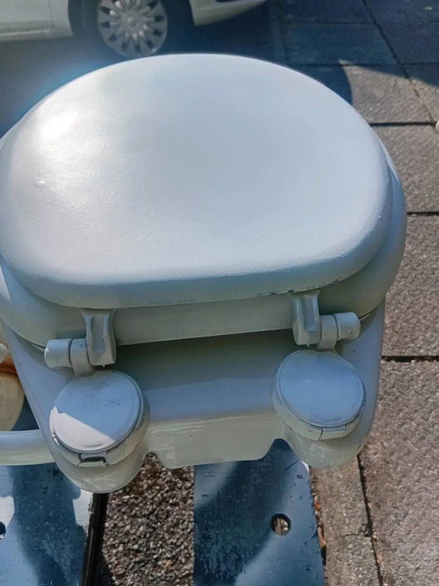 Yacht sea head(toilet) - Image 4