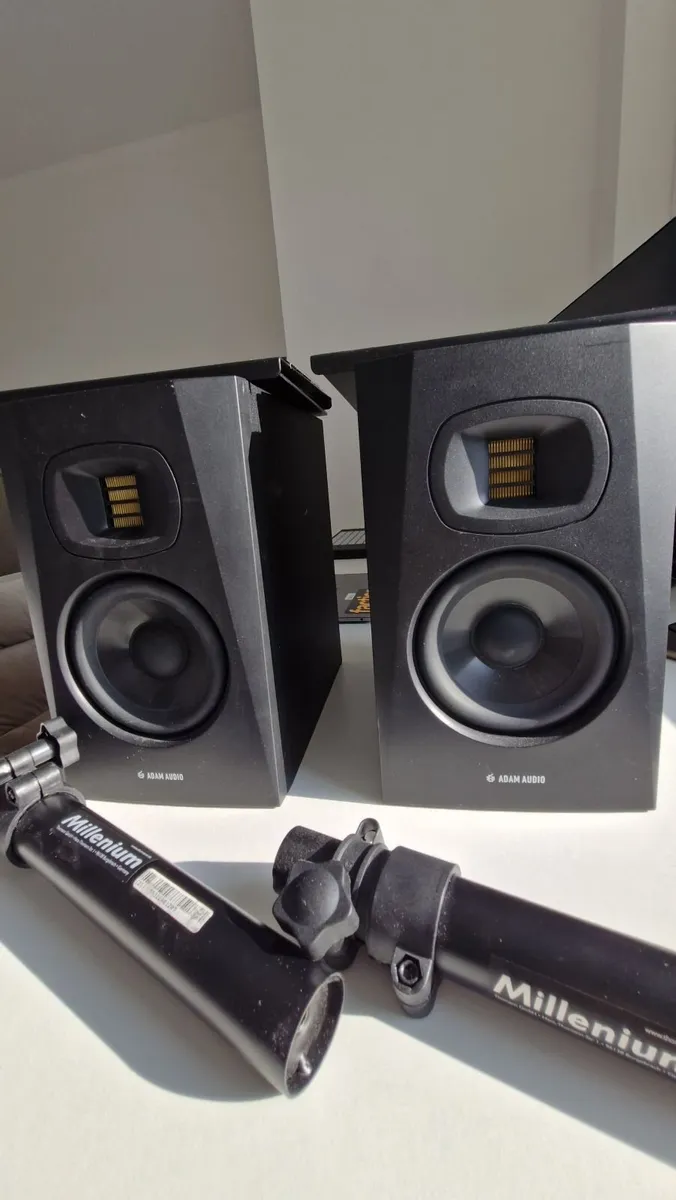ADAM Audio T5V Desktop Stand Bundle - Image 3