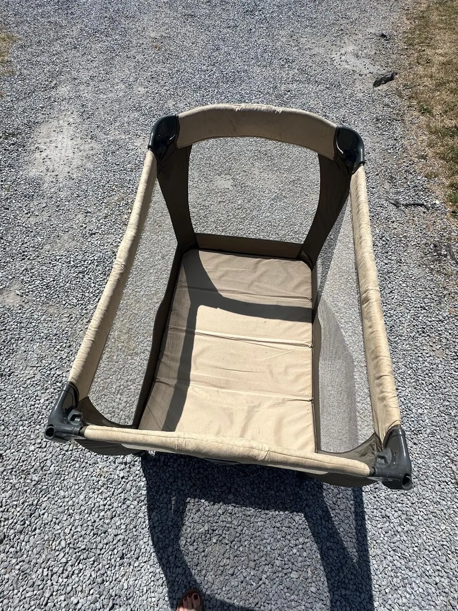 Travel Cot - Image 3