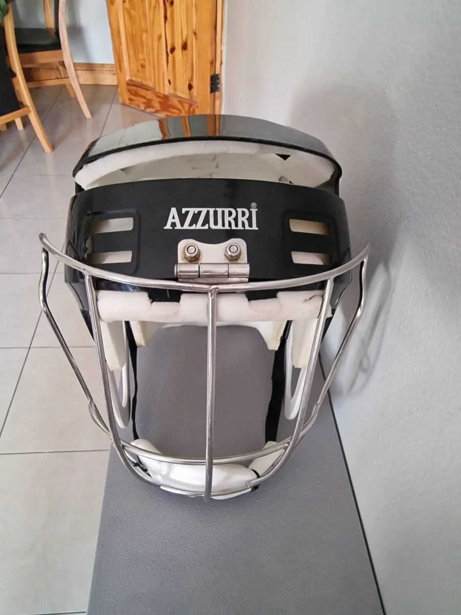 Oldstyle Azzurri Hurling Helmet - Image 1