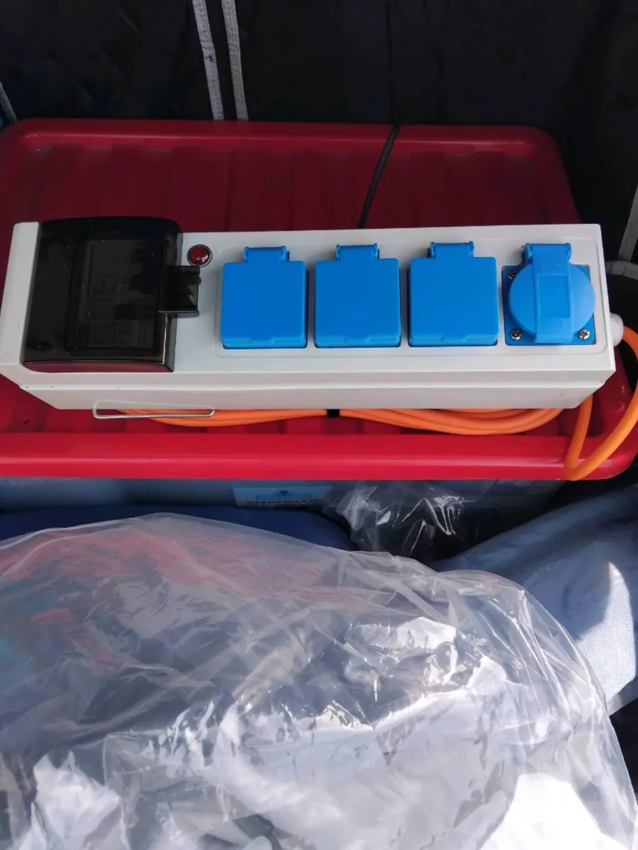 Camping equipment - Image 4