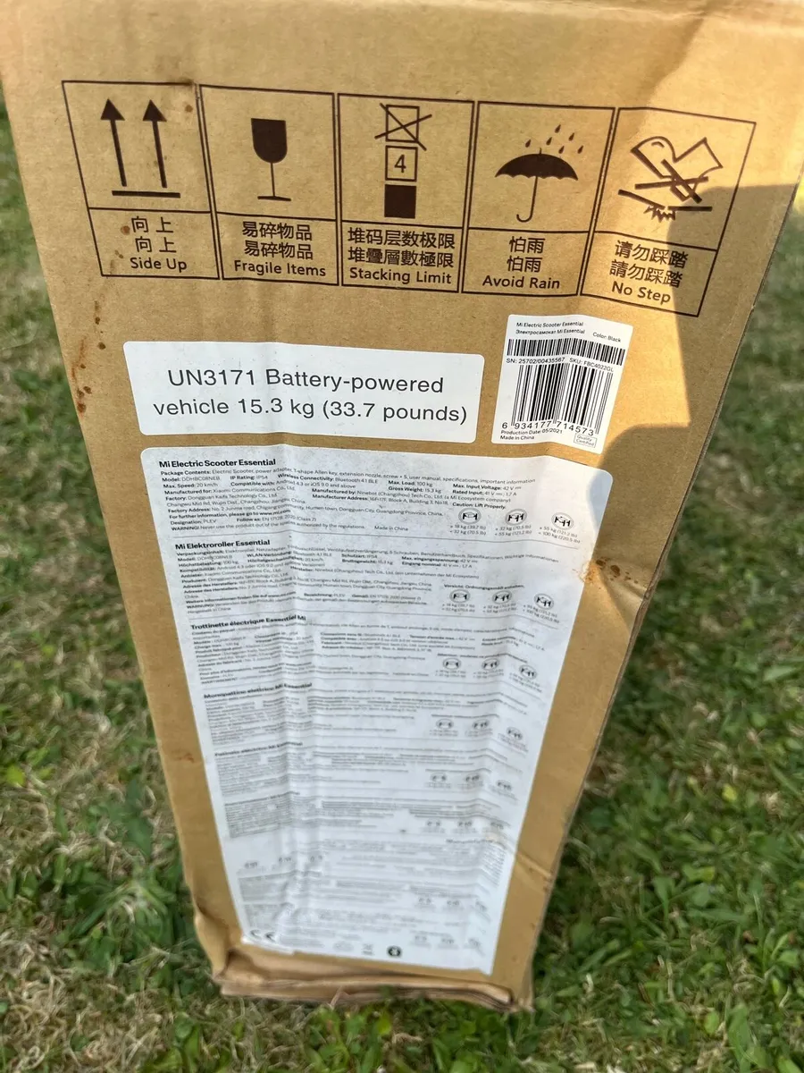 Mi Electric Scooter Essential - Image 2