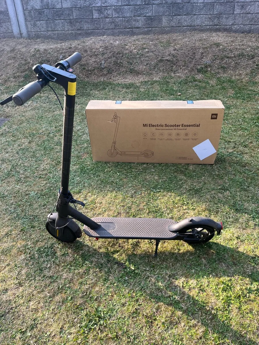 Mi Electric Scooter Essential - Image 3