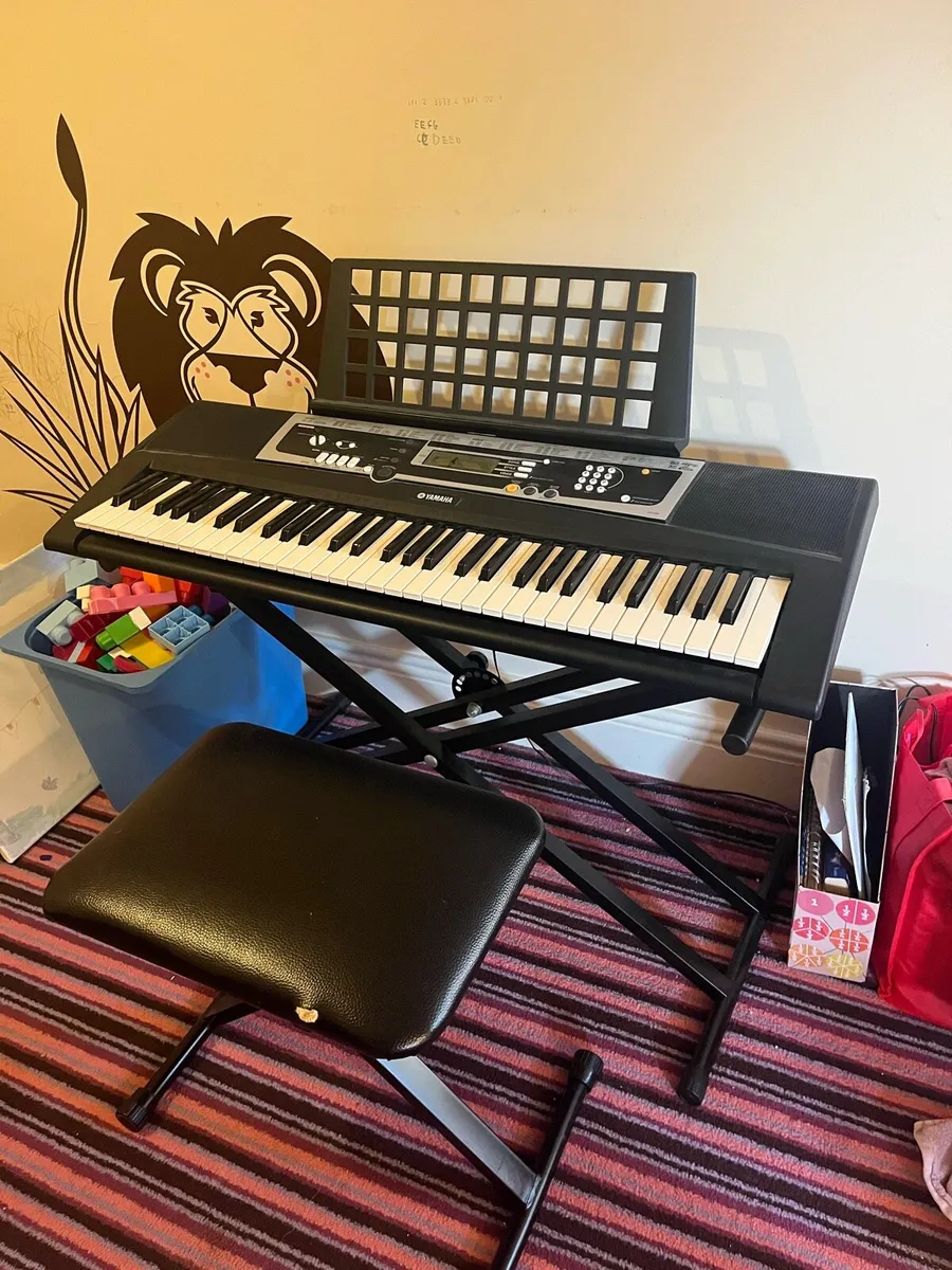 Yamaha Keyboard - Image 1