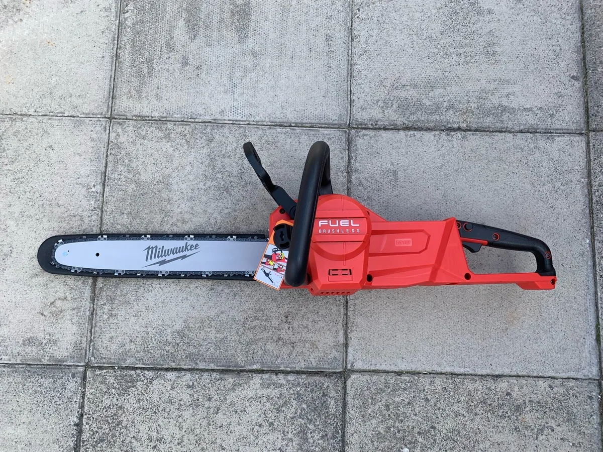 Battery chainsaw - Image 3