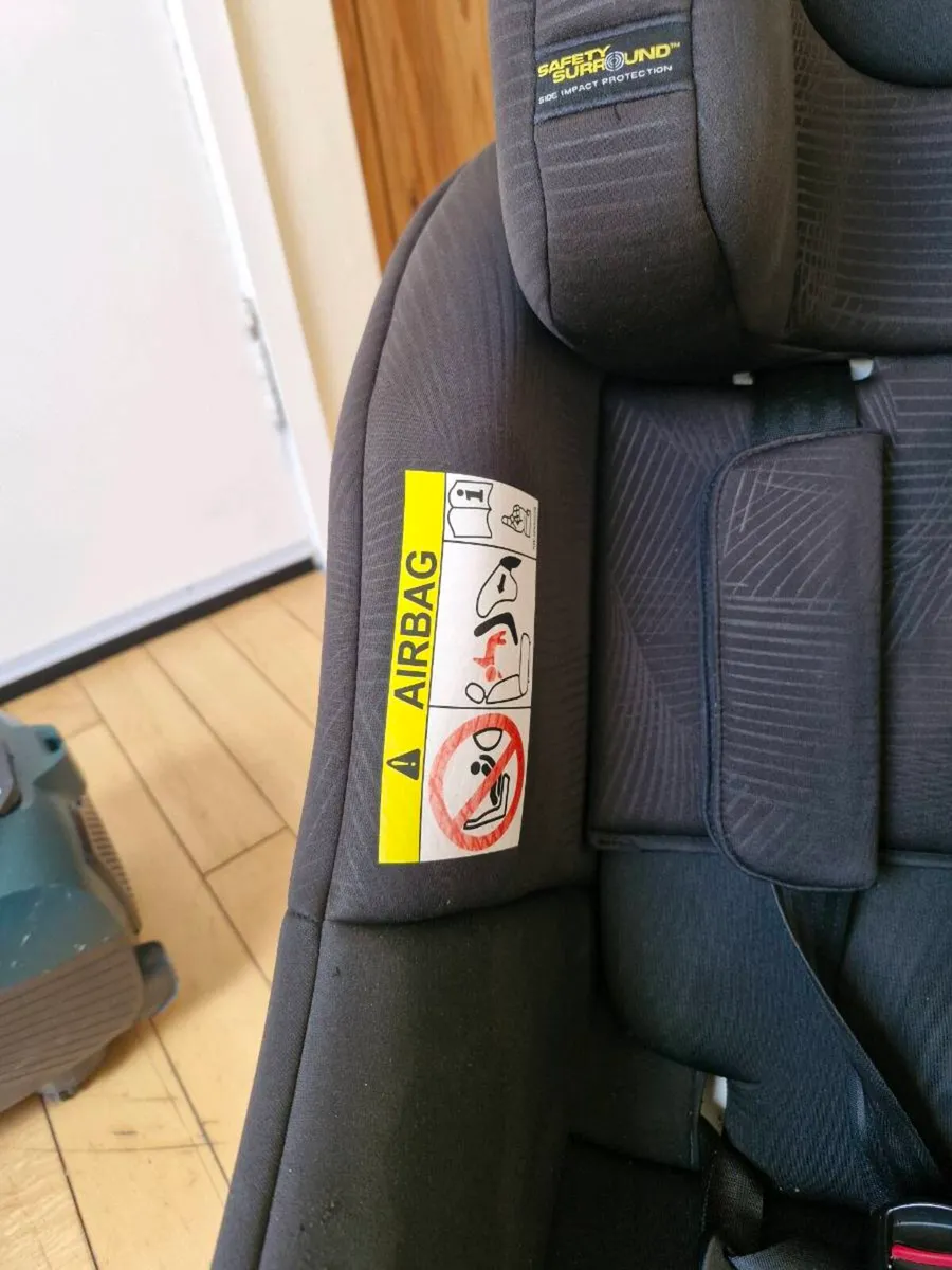 Graco Baby car seat - Image 4