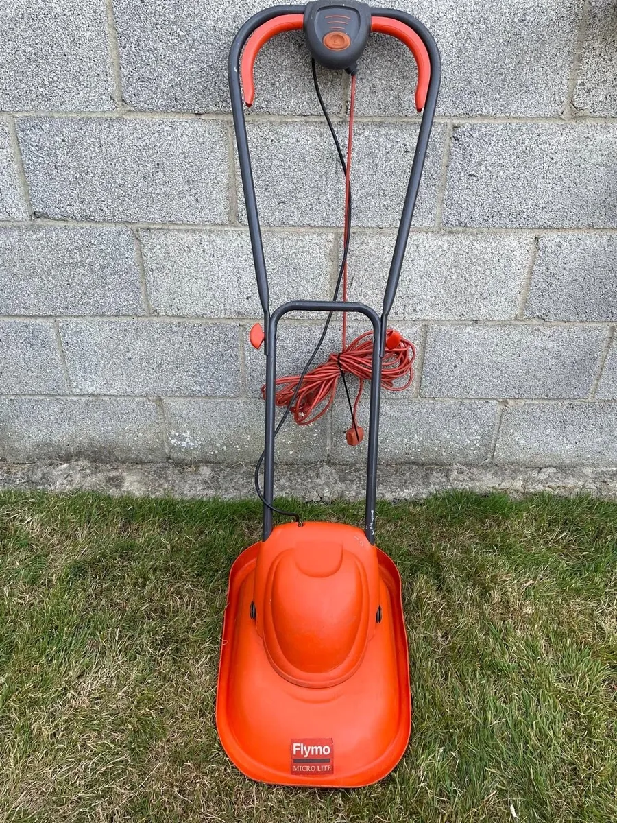 2x Garden Lawnmowers (Qualcast Panther & Flymo Hov - Image 4