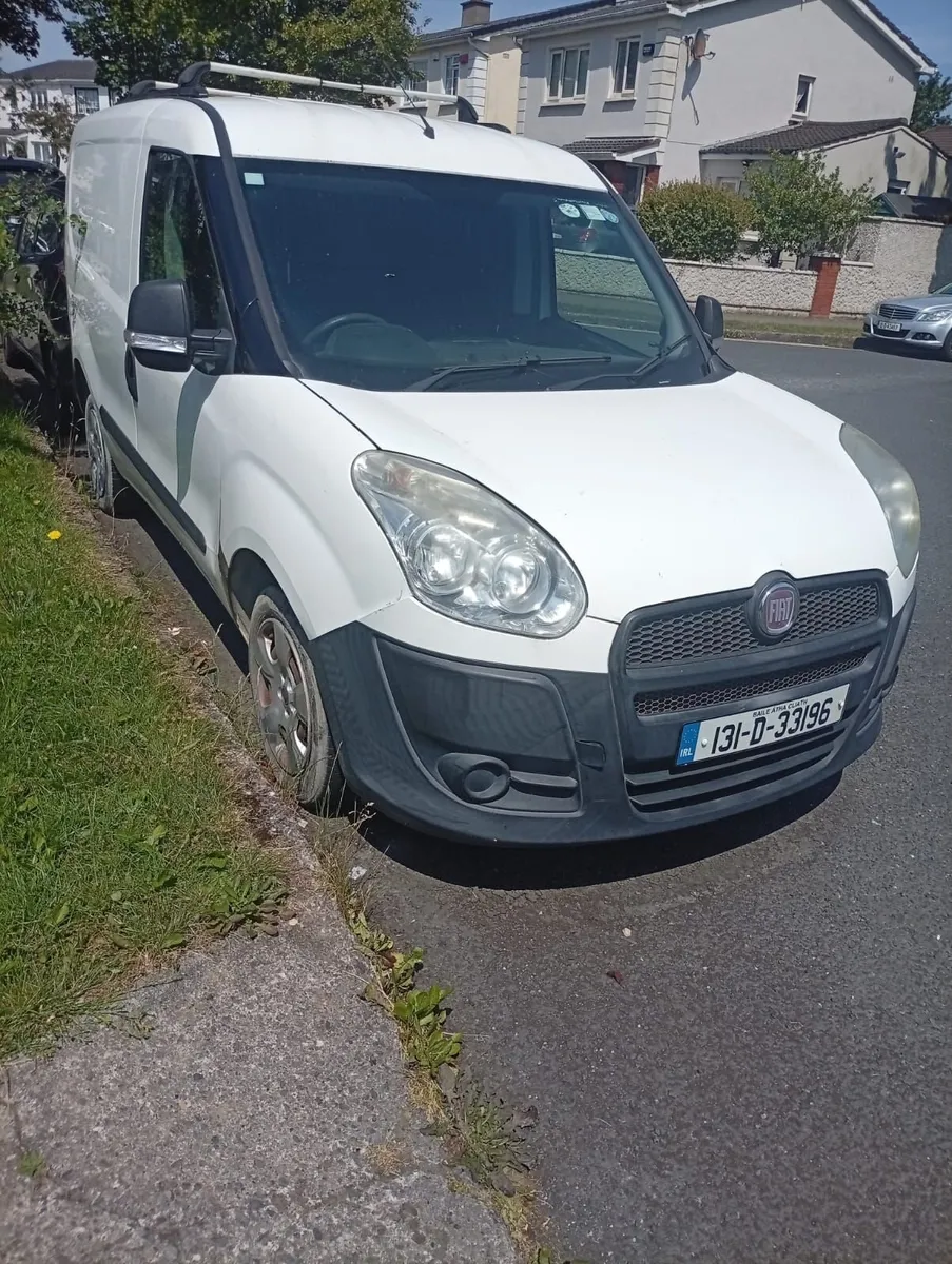 Fiat Doblo 2013 - Image 2