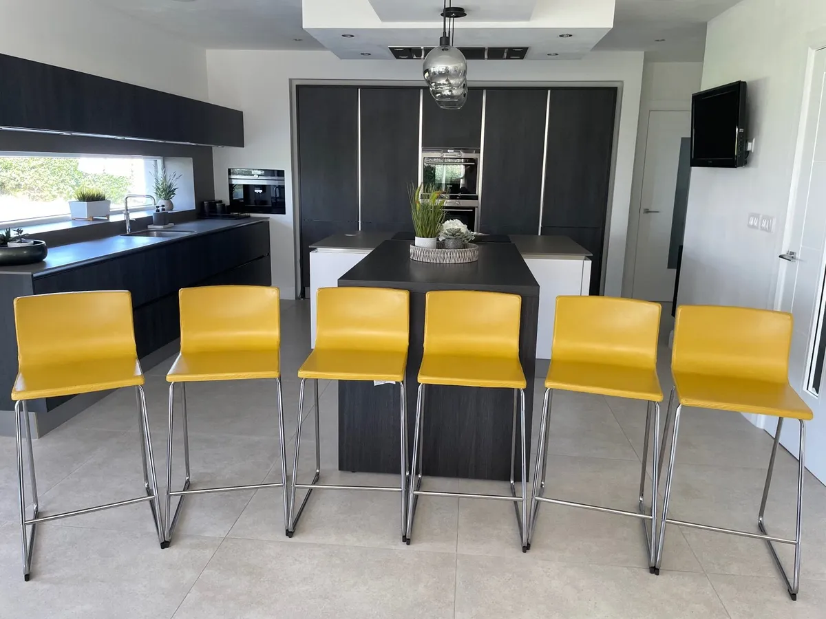 Stools  leather with chrome legs - Image 2