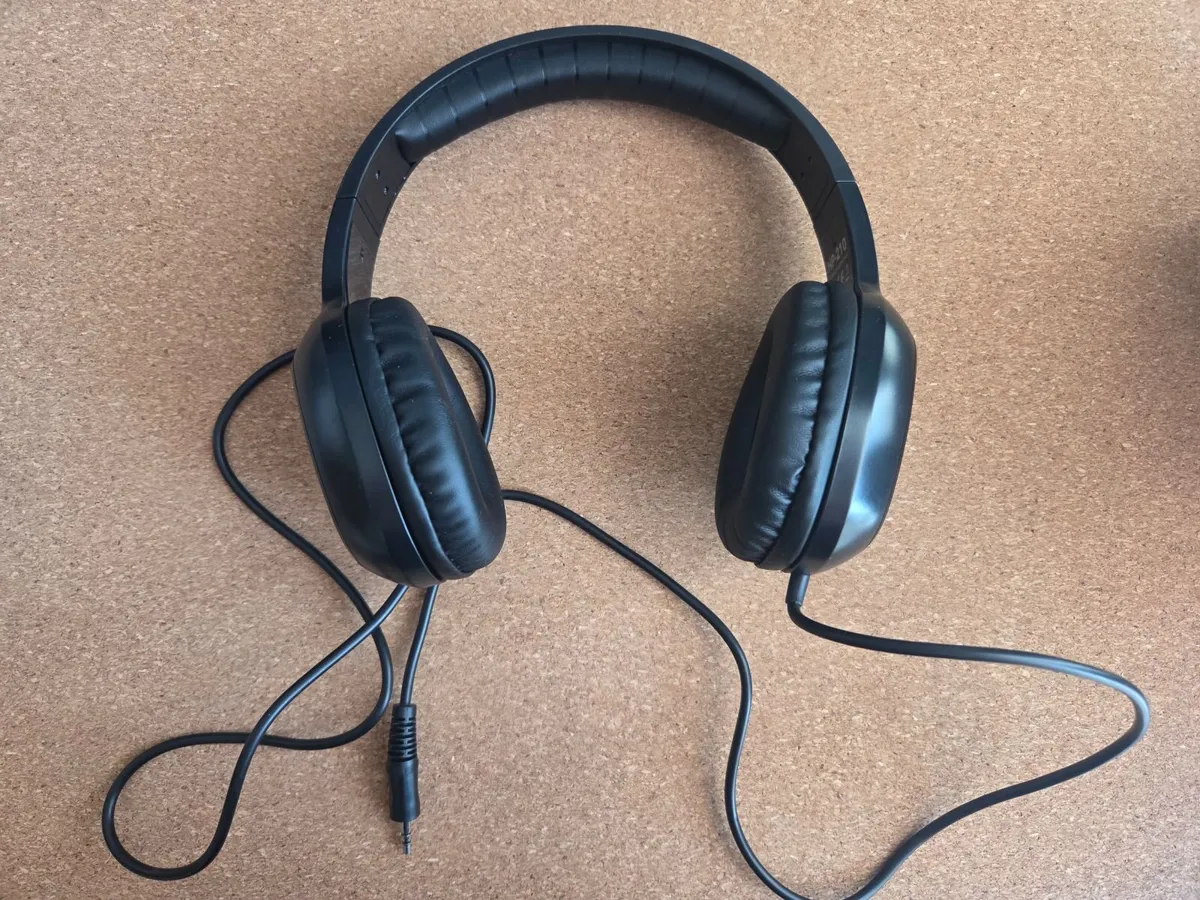HP-210 Stereo Headphones by Gear4music - Image 3