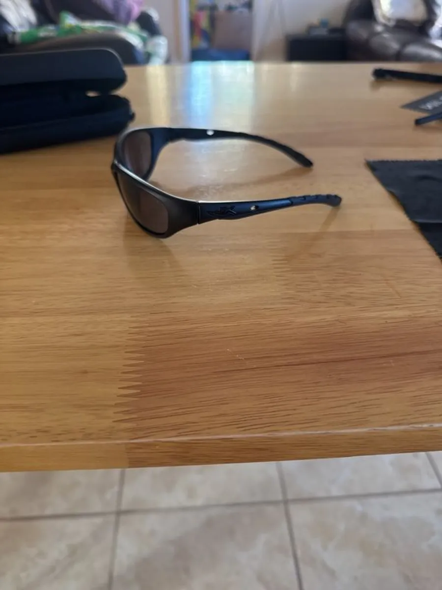 Wiley X Airrage Sunglasses (Brand New) - Image 4