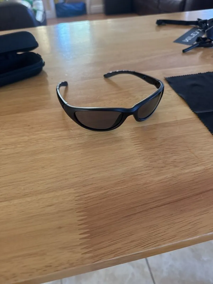 Wiley X Airrage Sunglasses (Brand New) - Image 2