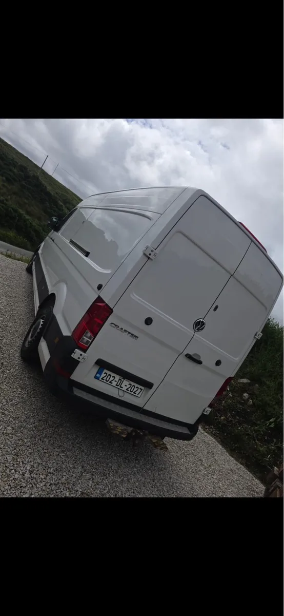 VOLKSWAGEN CRAFTER CR35 TRENDLINE - Image 2