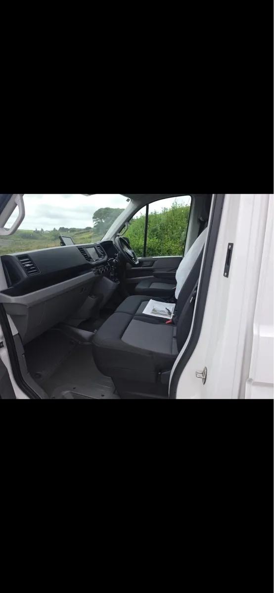 VOLKSWAGEN CRAFTER CR35 TRENDLINE - Image 3