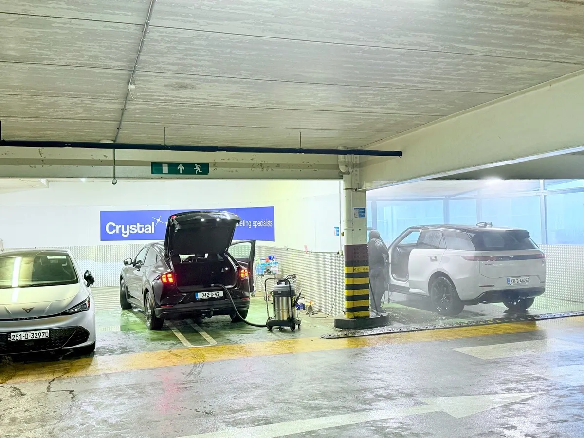 Car wash - Image 4