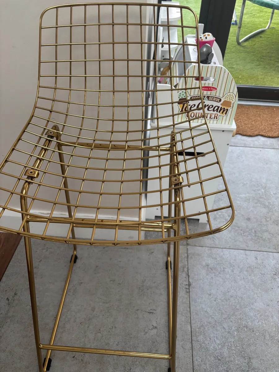 3 Aril & the Bear Counter chairs - Image 1