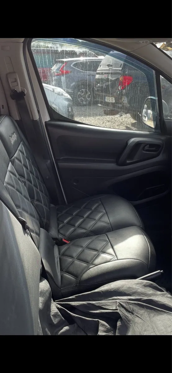 Berlingo van - Image 3