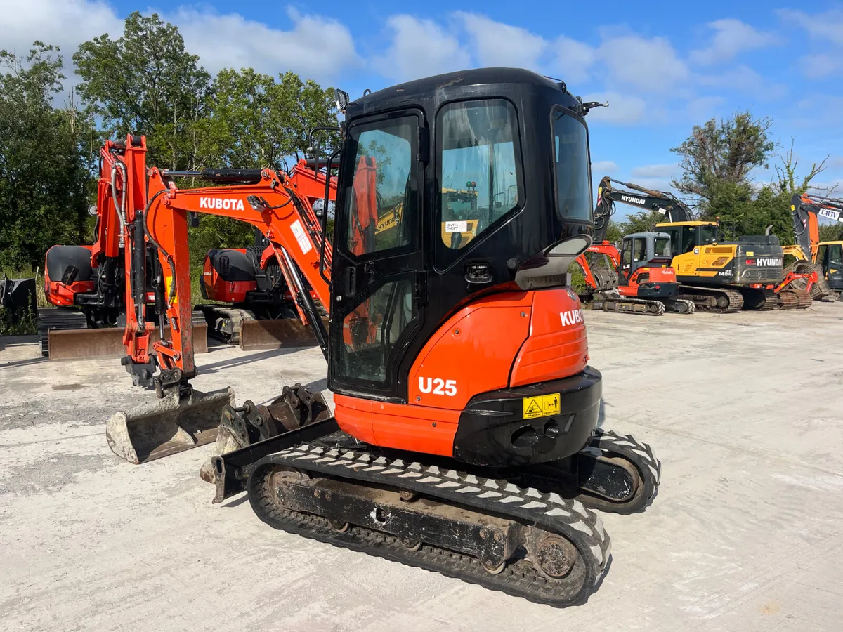 2013 Kubota U25-3 - Image 3