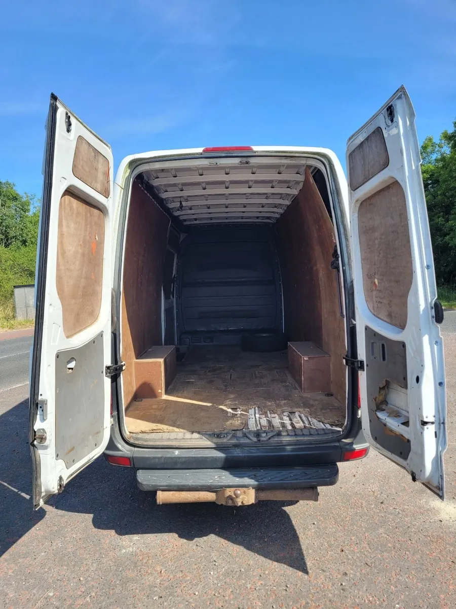 Mercedes-Benz Sprinter 2015 - Image 3