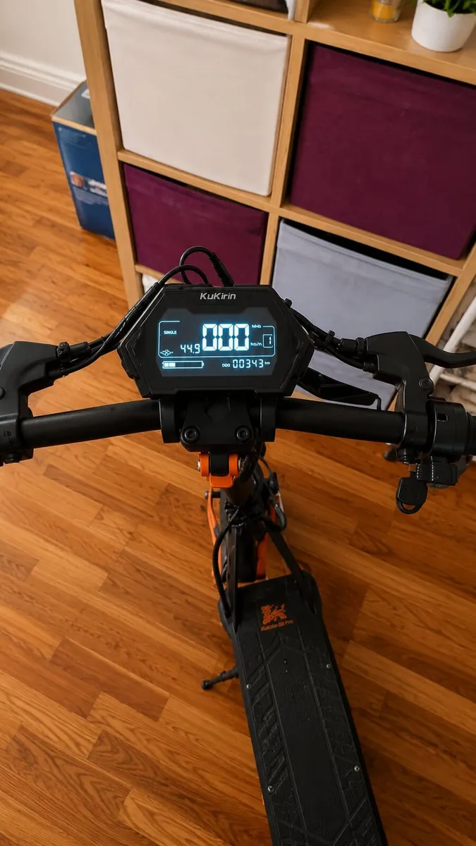 Electric scooter - Image 2