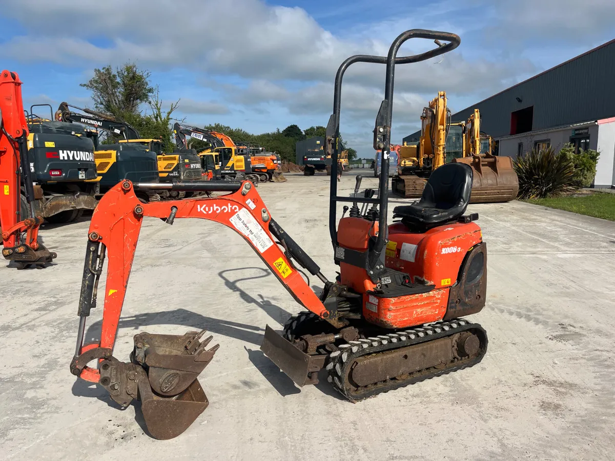 2019 Kubota K008-3 - Image 2