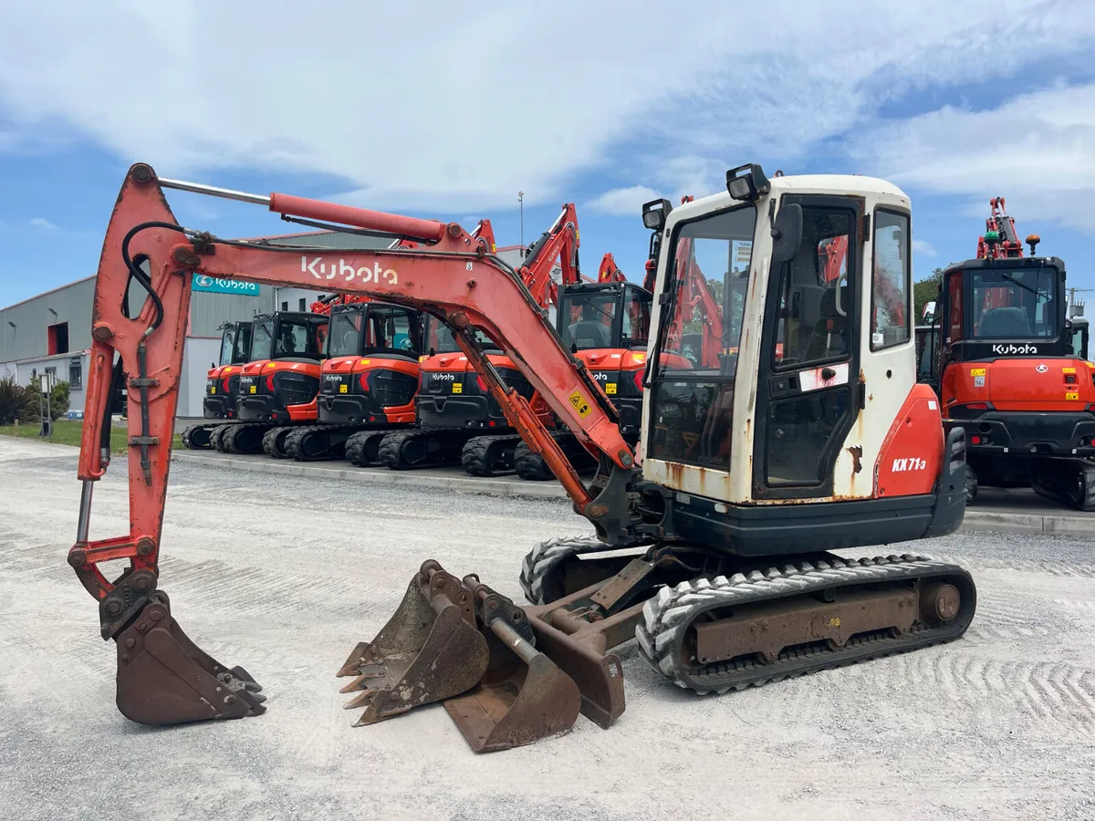 2010 Kubota KX71-3 - Image 2