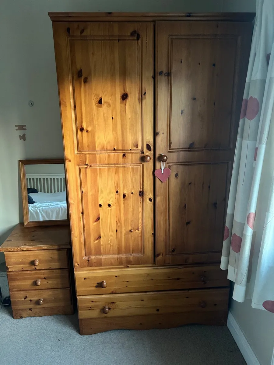 Furniture - Image 4